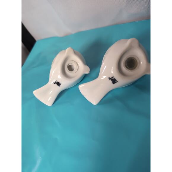 Pier 1 Song Bird Salt and Pepper shakers, White with Raised Scroll Design - Picture 5 of 5